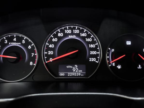 Hyundai Santa Fe II Рестайлинг с пробегом 2011 года, цена 1 335 000 рублей, 228781 км, внедорожник, Автокод Объявления
