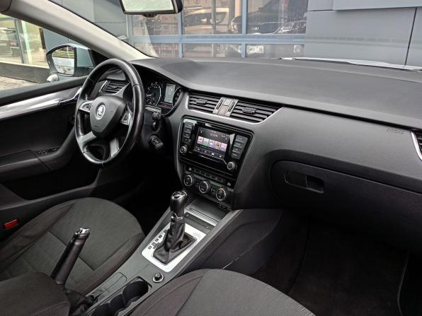 Skoda Octavia III (A7) с пробегом 2013 года, цена 998 000 рублей, 198268 км, лифтбек, Автокод Объявления