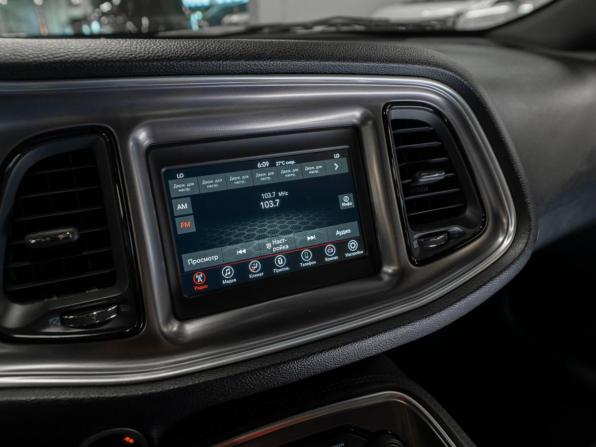 Dodge Challenger III Рестайлинг 2 с пробегом 2019 года, цена 4 980 000 рублей, 95590 км, купе, Автокод Объявления