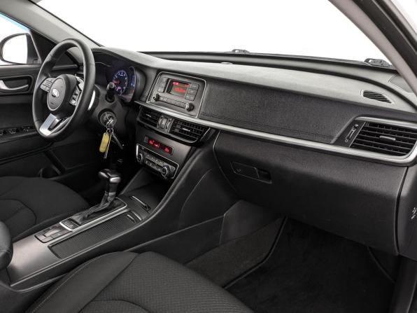 Kia Optima IV Рестайлинг с пробегом 2018 года, цена 1 590 000 рублей, 171095 км, седан, Автокод Объявления