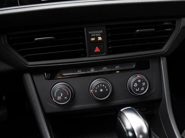Volkswagen Jetta VII с пробегом 2020 года, цена 2 129 000 рублей, 47807 км, седан, Автокод Объявления