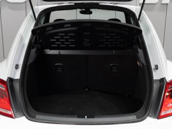 Volkswagen Beetle II (A5) с пробегом 2014 года, цена 1 549 000 рублей, 83249 км, хэтчбек, Автокод Объявления