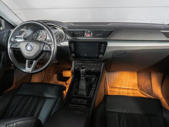 Skoda Superb III с пробегом 2018 года, цена 1 974 000 рублей, 138910 км, лифтбек, Автокод Объявления
