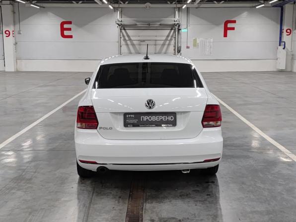 Volkswagen Polo V Рестайлинг с пробегом 2017 года, цена 680 000 рублей, 241003 км, седан, Автокод Объявления