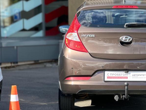 Hyundai Solaris I Рестайлинг с пробегом 2015 года, цена 979 000 рублей, 103523 км, хэтчбек, Автокод Объявления