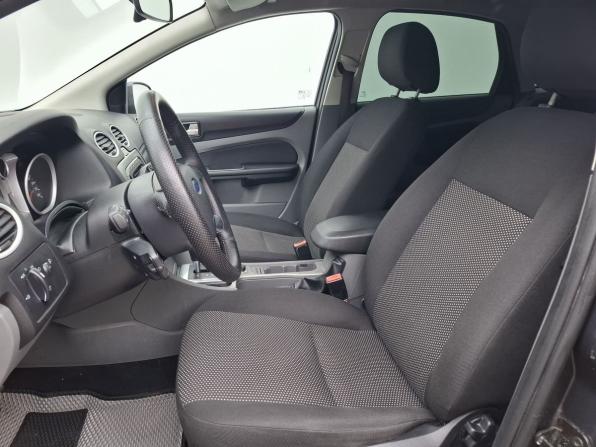 Ford Focus II Рестайлинг с пробегом 2010 года, цена 515 000 рублей, 244834 км, хэтчбек, Автокод Объявления