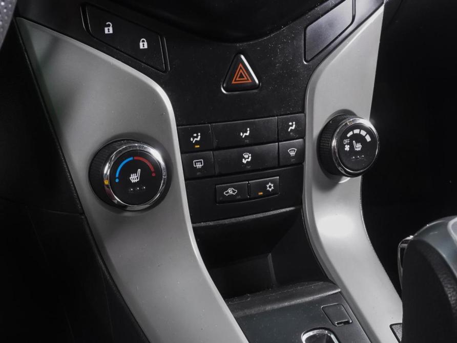 Chevrolet Cruze I Ростов-на-Дону  - изображение 13