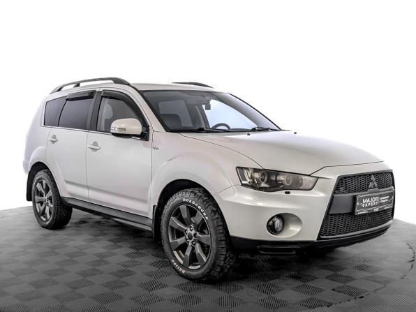 Mitsubishi Outlander II Рестайлинг с пробегом 2011 года, цена 1 420 000 рублей, 202648 км, внедорожник, Автокод Объявления
