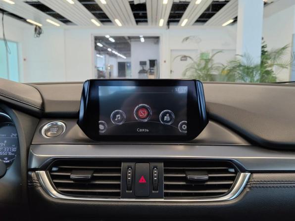 Mazda 6 III (GJ) Рестайлинг с пробегом 2015 года, цена 1 590 000 рублей, 165052 км, седан, Автокод Объявления