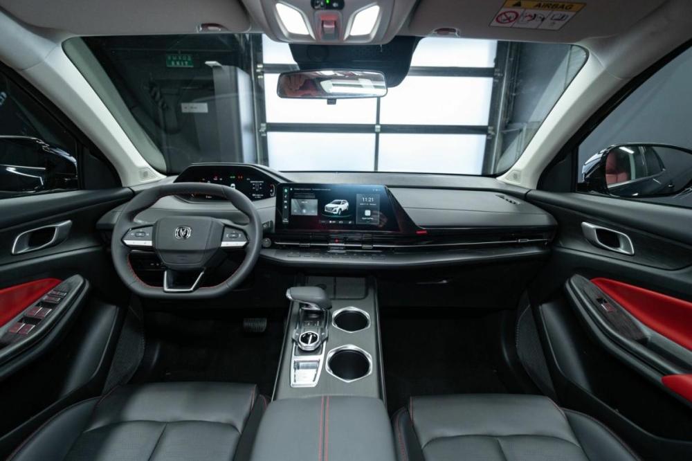Changan UNI-S (CS55 Plus) Москва  - изображение 9