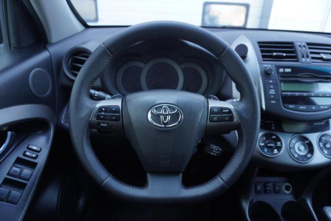 Toyota RAV4 III (XA30) Рестайлинг с пробегом 2011 года, цена 1 385 000 рублей, 167334 км, внедорожник, Автокод Объявления