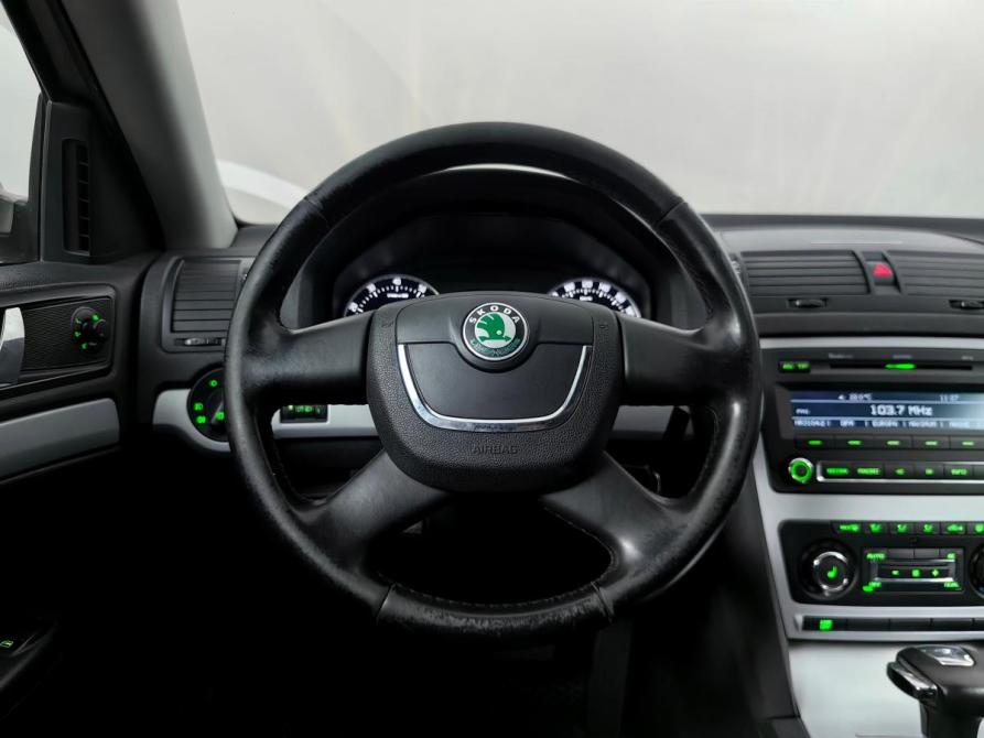 Skoda Octavia II (A5) Рестайлинг Москва  - изображение 13