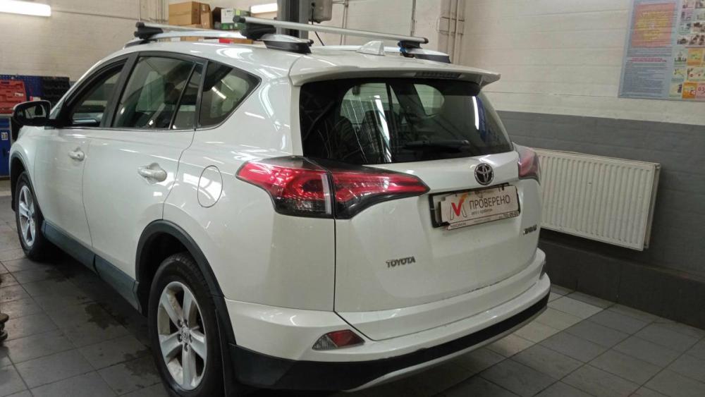 Toyota RAV4 IV (XA40) Рестайлинг Санкт-Петербург  - изображение 4