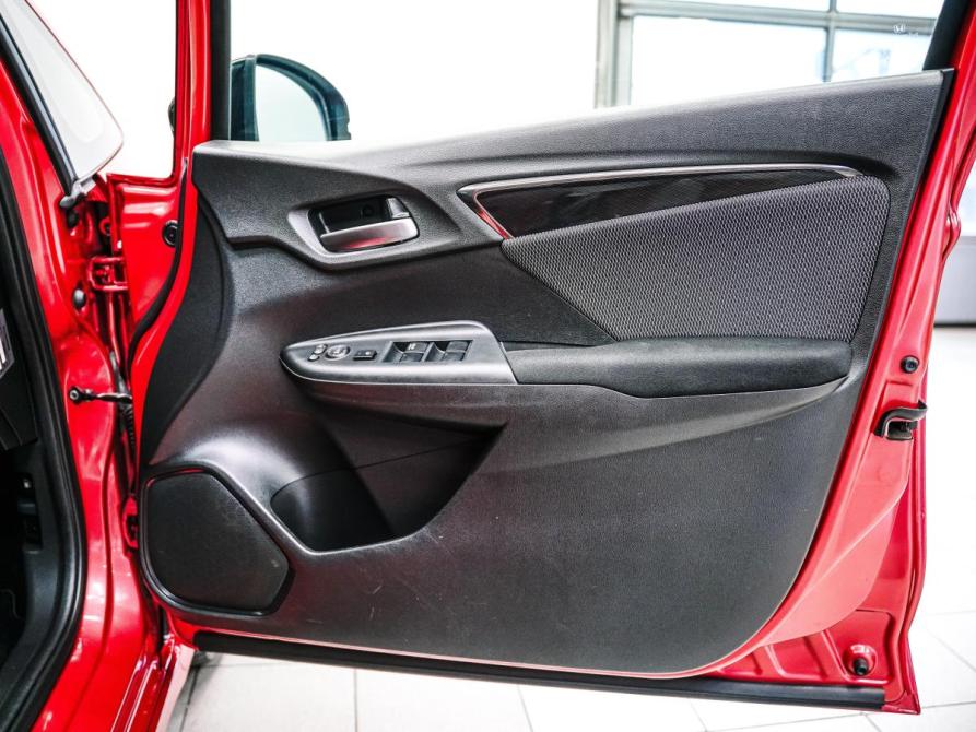 Honda Fit III Рестайлинг Красноярск  - изображение 10