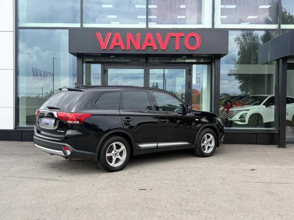 Mitsubishi Outlander III Рестайлинг 2 с пробегом 2017 года, цена 1 865 000 рублей, 155325 км, внедорожник, Автокод Объявления