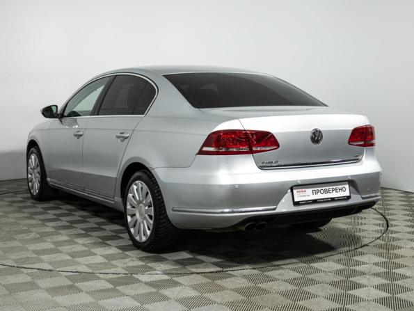 Volkswagen Passat B7 с пробегом 2012 года, цена 849 585 рублей, 193872 км, седан, Автокод Объявления