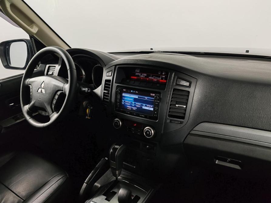 Mitsubishi Pajero IV Рестайлинг 1 Москва  - изображение 11