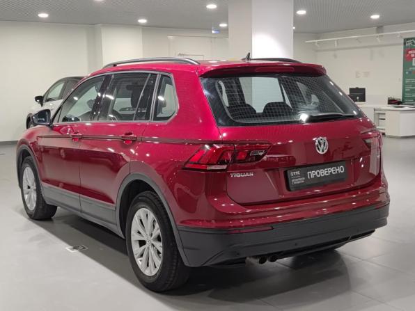 Volkswagen Tiguan II с пробегом 2017 года, цена 1 797 000 рублей, 139050 км, внедорожник, Автокод Объявления
