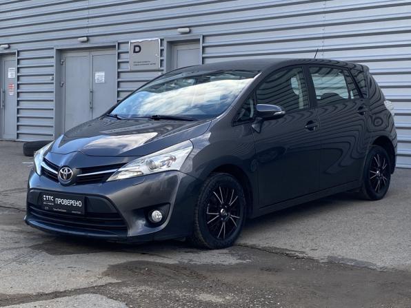 Toyota Verso I Рестайлинг с пробегом 2013 года, цена 1 419 000 рублей, 148021 км, компактвэн, Автокод Объявления