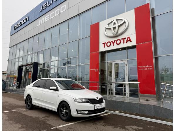 Skoda Rapid I с пробегом 2015 года, цена 755 000 рублей, 165109 км, лифтбек, Автокод Объявления