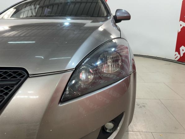 Kia Ceed I с пробегом 2007 года, цена 599 000 рублей, 270284 км, хэтчбек, Автокод Объявления
