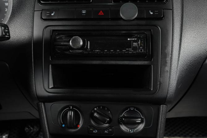 Volkswagen Polo V с пробегом 2011 года, цена 799 000 рублей, 182292 км, седан, Автокод Объявления
