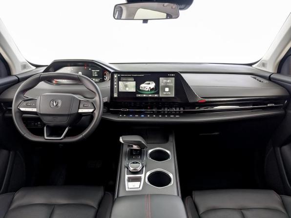 Changan CS55 Plus II с пробегом 2023 года, цена 2 100 000 рублей, 37021 км, внедорожник, Автокод Объявления