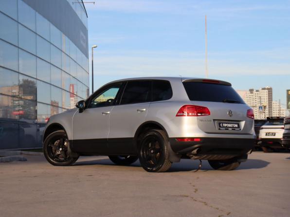 Volkswagen Touareg II с пробегом 2012 года, цена 1 800 000 рублей, 222205 км, внедорожник, Автокод Объявления