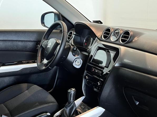 Suzuki Vitara II с пробегом 2016 года, цена 1 260 000 рублей, 177930 км, внедорожник, Автокод Объявления