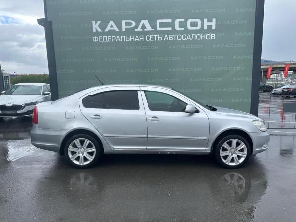 Skoda Octavia II (A5) Рестайлинг с пробегом 2011 года, цена 849 000 рублей, 211491 км, лифтбек, Автокод Объявления