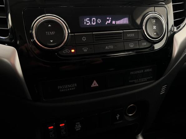 Mitsubishi Pajero Sport III с пробегом 2018 года, цена 2 675 000 рублей, 155257 км, внедорожник, Автокод Объявления