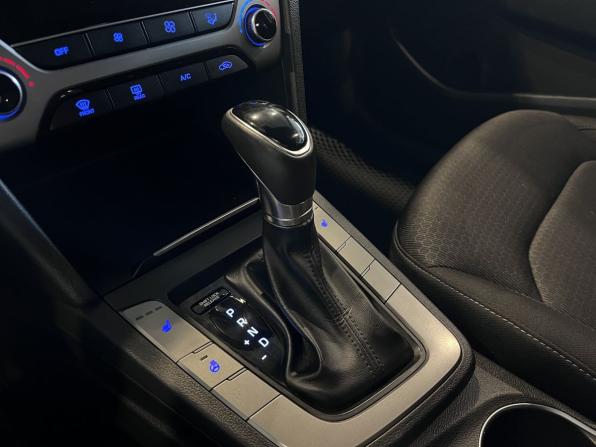 Hyundai Elantra VI (AD) с пробегом 2018 года, цена 1 235 000 рублей, 124740 км, седан, Автокод Объявления