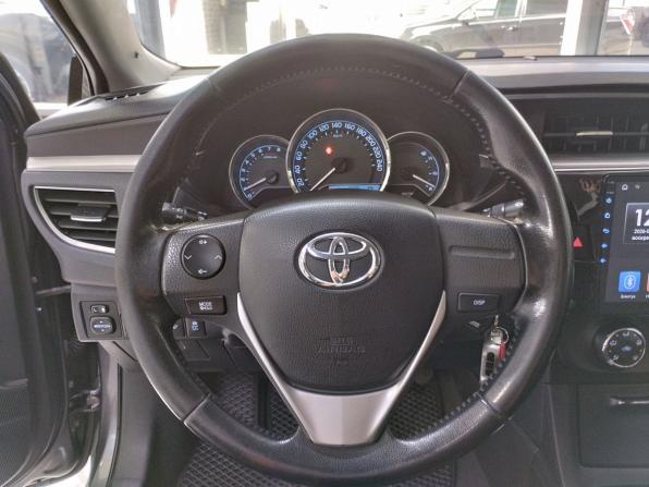 Toyota Corolla XI (E160 E170 E180) с пробегом 2013 года, цена 1 340 000 рублей, 143043 км, седан, Автокод Объявления