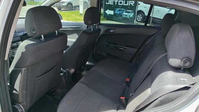 Opel Astra H Рестайлинг с пробегом 2012 года, цена 729 900 рублей, 132807 км, хэтчбек, Автокод Объявления