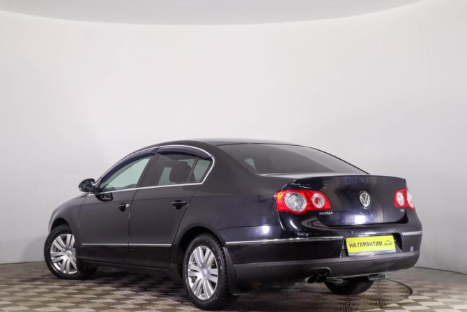 Volkswagen Passat B6 с пробегом 2010 года, цена 739 000 рублей, 179100 км, седан, Автокод Объявления