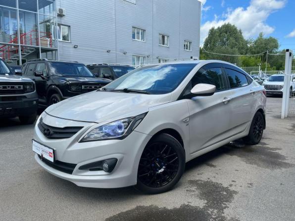 Hyundai Solaris I Рестайлинг с пробегом 2015 года, цена 806 490 рублей, 196000 км, седан, Автокод Объявления