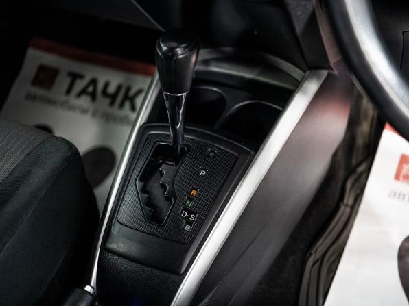 Toyota Corolla XI (E160 E170 E180) Рестайлинг 1 с пробегом 2016 года, цена 1 150 000 рублей, 197183 км, универсал, Автокод Объявления
