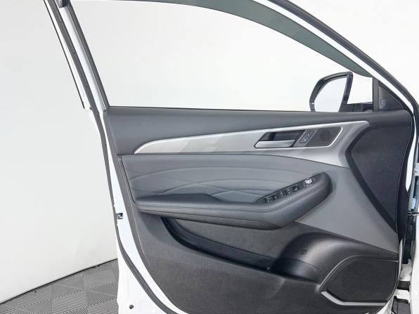 Haval F7x I Рестайлинг с пробегом 2023 года, цена 2 399 000 рублей, 35500 км, внедорожник, Автокод Объявления