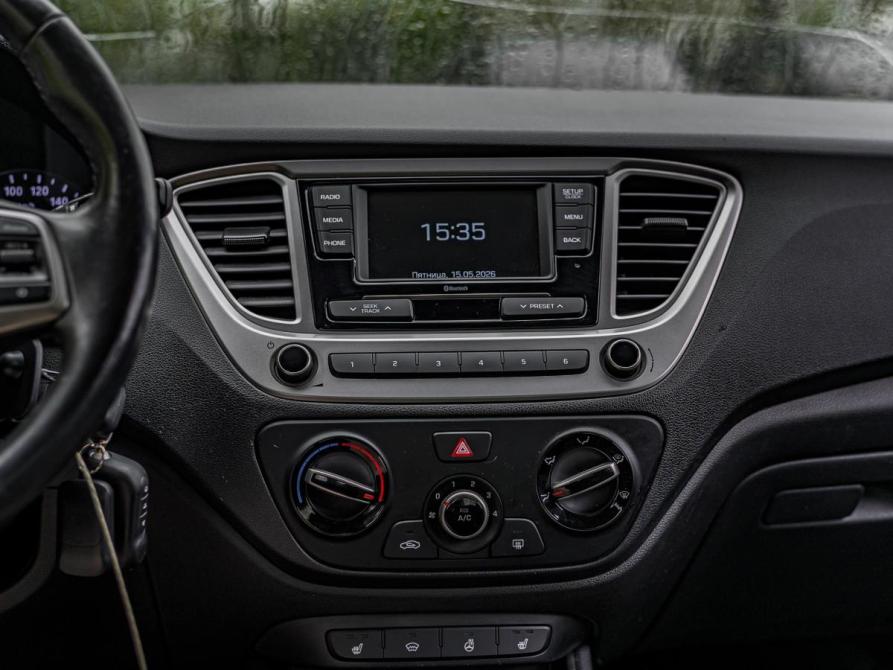 Hyundai Solaris II Санкт-Петербург  - изображение 8