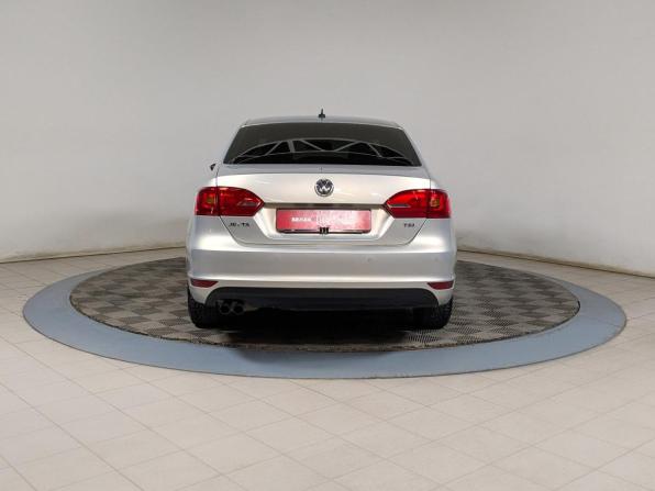 Volkswagen Jetta VI с пробегом 2011 года, цена 899 900 рублей, 222000 км, седан, Автокод Объявления