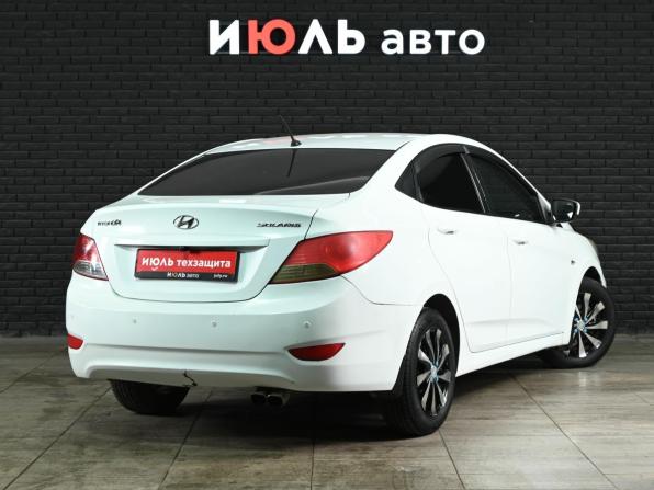 Hyundai Solaris I с пробегом 2013 года, цена 795 000 рублей, 193069 км, седан, Автокод Объявления
