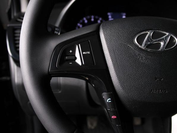 Hyundai Solaris I с пробегом 2013 года, цена 780 000 рублей, 209537 км, седан, Автокод Объявления