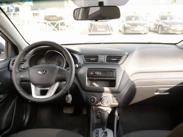 Kia Rio III с пробегом 2013 года, цена 860 000 рублей, 178375 км, хэтчбек, Автокод Объявления