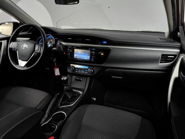 Toyota Corolla XI (E160 E170 E180) с пробегом 2015 года, цена 1 245 000 рублей, 150878 км, седан, Автокод Объявления