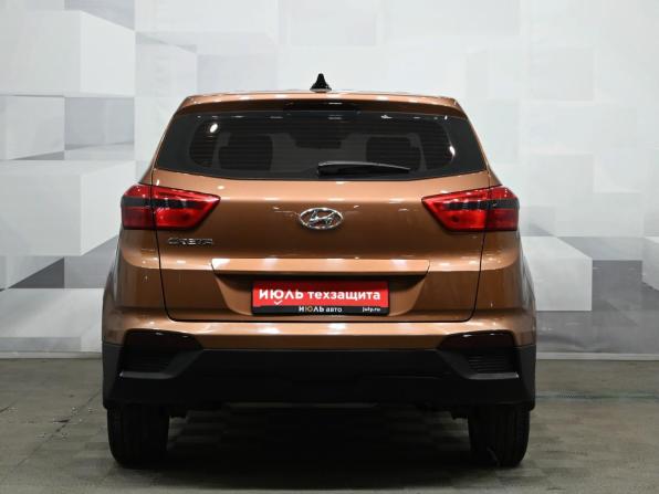 Hyundai Creta I с пробегом 2018 года, цена 1 790 000 рублей, 133563 км, внедорожник, Автокод Объявления