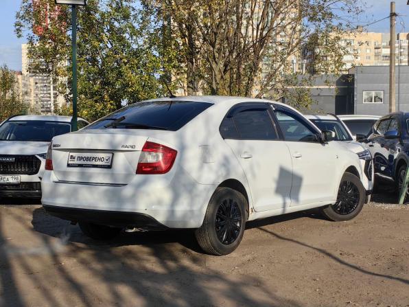 Skoda Rapid I с пробегом 2016 года, цена 679 000 рублей, 202000 км, лифтбек, Автокод Объявления