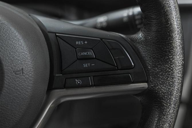 Nissan Serena V (C27) с пробегом 2017 года, цена 1 869 000 рублей, 136000 км, минивэн, Автокод Объявления