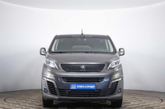 Peugeot Traveller I с пробегом 2017 года, цена 2 089 000 рублей, 250365 км, минивэн, Автокод Объявления