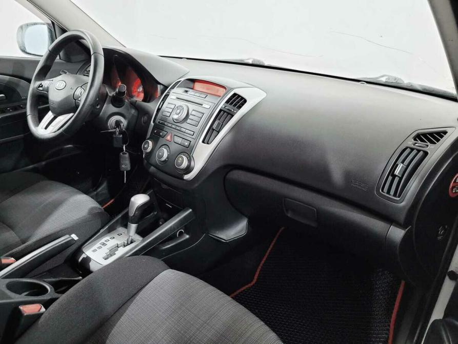 Kia Ceed I Рестайлинг Москва  - изображение 10