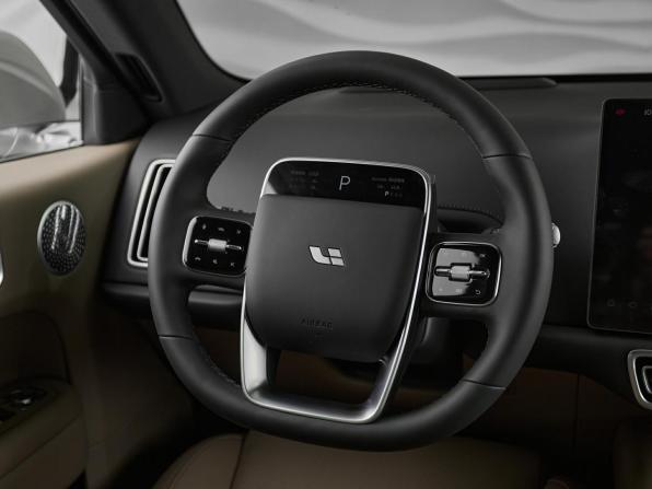 Новый Li Auto (Lixiang) L6 2026 года, цена 8 890 000 рублей, внедорожник, Автокод Объявления